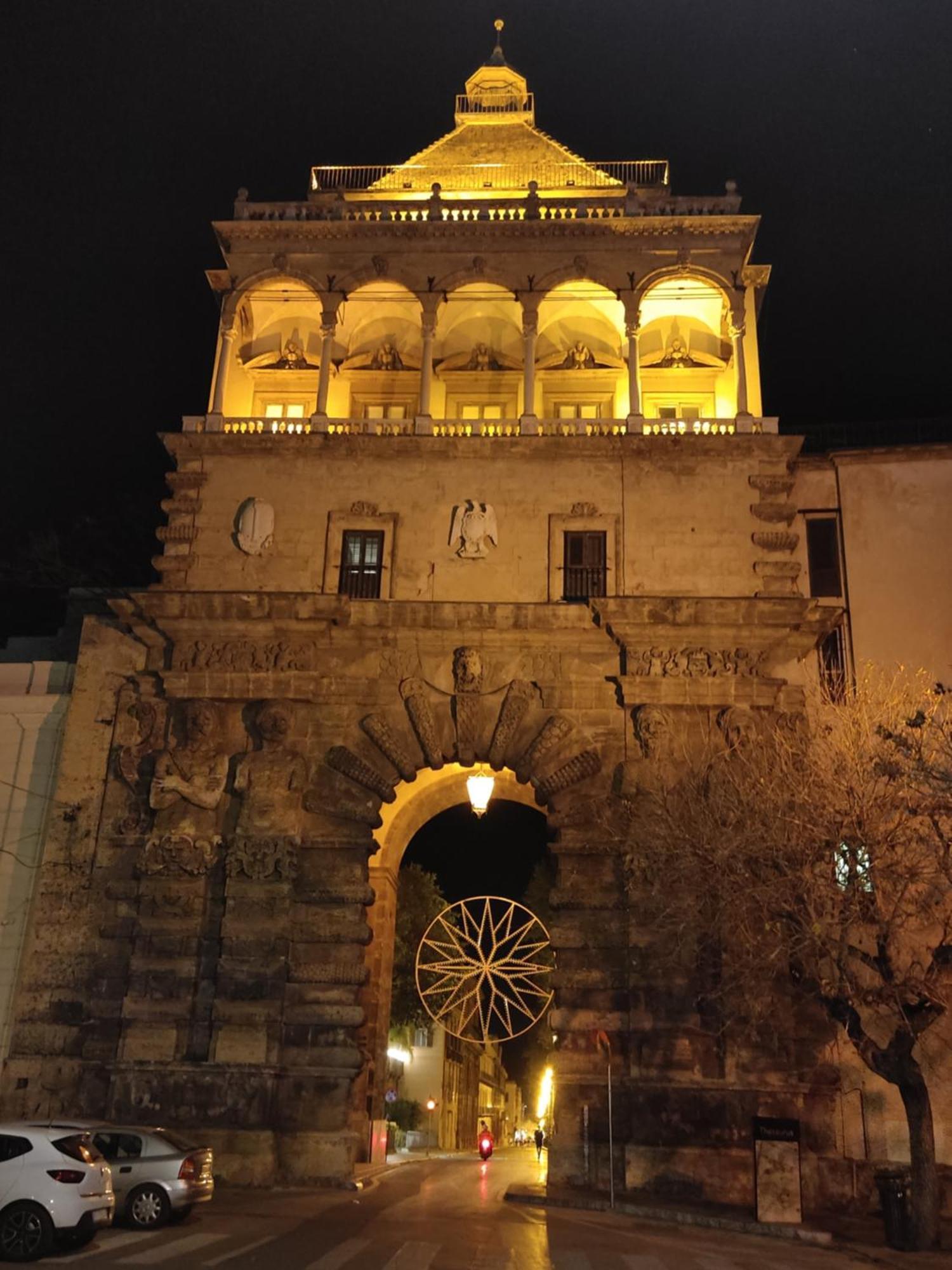 La Terrazza Di Palermo Apartamento Exterior foto
