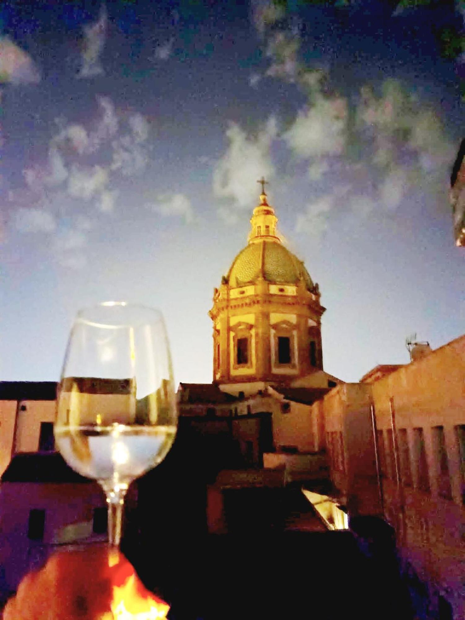 La Terrazza Di Palermo Apartamento Exterior foto